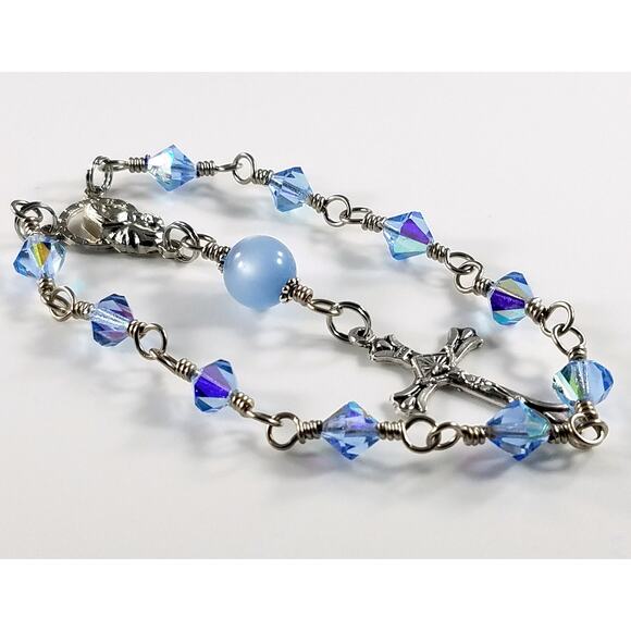 Mary Jesus One Decade Rosary, Moonglow Bead, Wire Wrapped - Picture 7 of 10